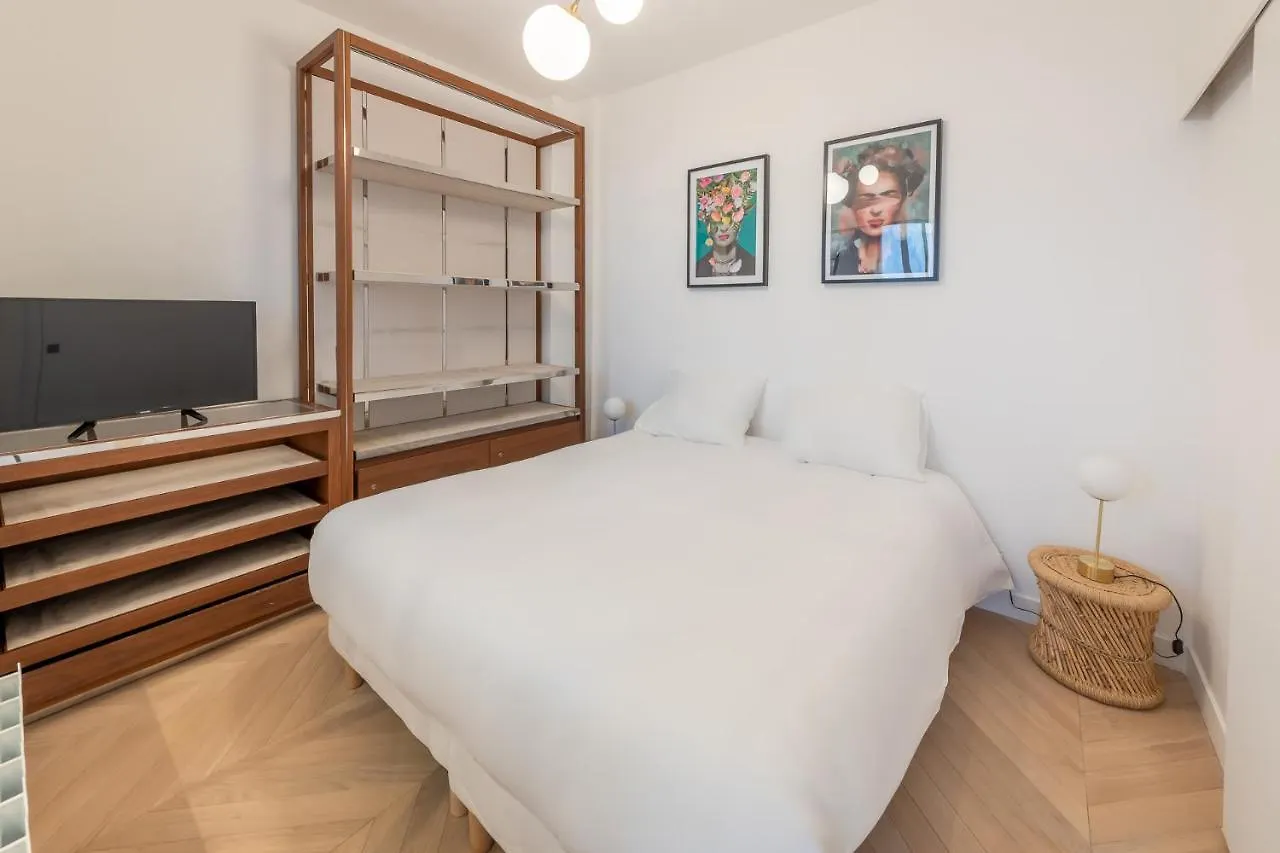 Appartement Contemporain République - Temple Parigi Appartamento